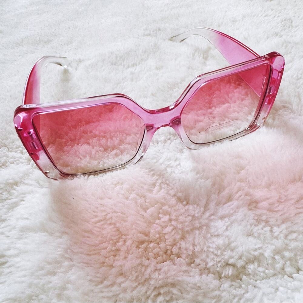 Junia Clear Pink Oversized Sunglasses - Picture 6 of 10